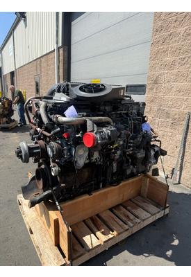 Detroit DD15 Engine Assembly