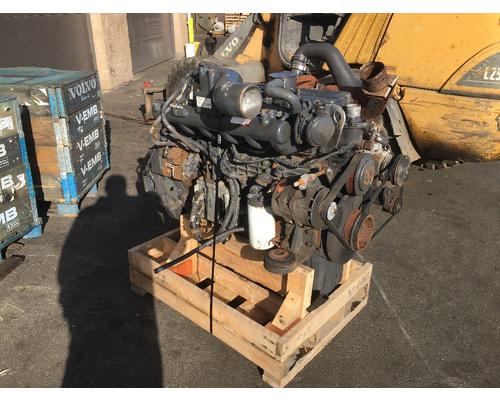 Doosan DL200 Engine Assembly