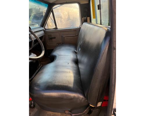 FORD F800 Cab
