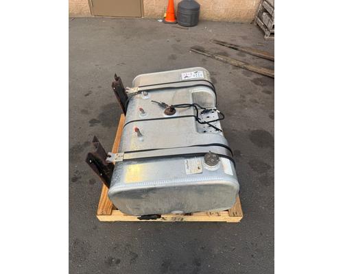 FORD F800 Fuel Tank