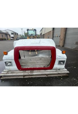 FORD LNT9000 Hood