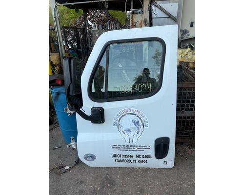 FREIGHTLINER CASCADIA 125 Door Assembly, Front