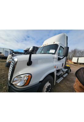 FREIGHTLINER CASCADIA 125 Hood