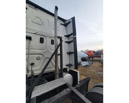 FREIGHTLINER CASCADIA 125 Sleeper Fairing