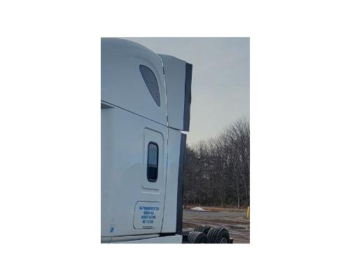 FREIGHTLINER CASCADIA 125 Sleeper Fairing
