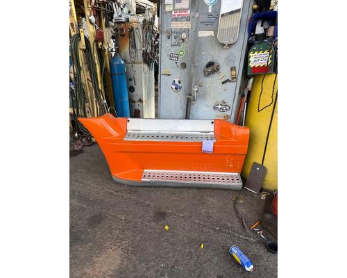 FREIGHTLINER CASCADIA Body Parts, Misc.