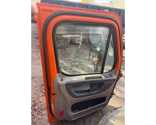 FREIGHTLINER CASCADIA Door Assembly, Front