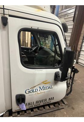 FREIGHTLINER CASCADIA Door Assembly, Front
