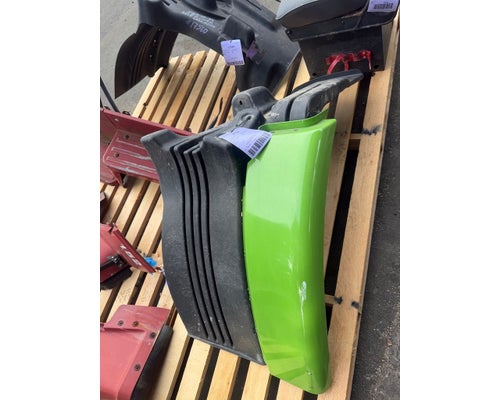 FREIGHTLINER CASCADIA Fender Extension