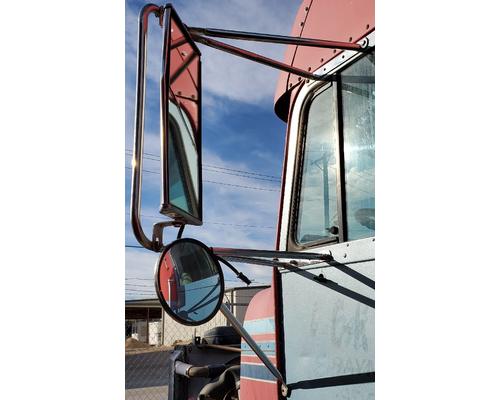 FREIGHTLINER CLASSIC XL Mirror (Side View)