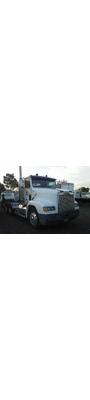 FREIGHTLINER FLD112 Complete Vehicle thumbnail 1