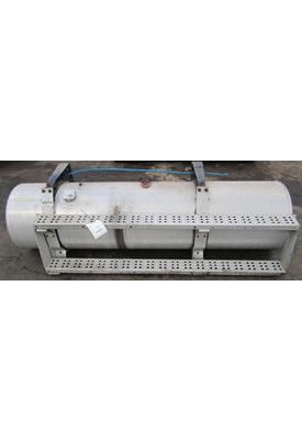 FREIGHTLINER FLD132 XL CLASSIC Fuel Tank
