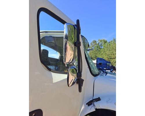 FREIGHTLINER M2 106 MIRROR ASSEMBLY CAB/DOOR in Athens, GA #2289793