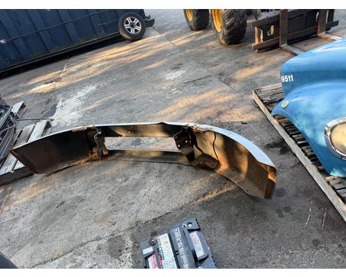 FREIGHTLINER M2 Bumper Assembly, Front