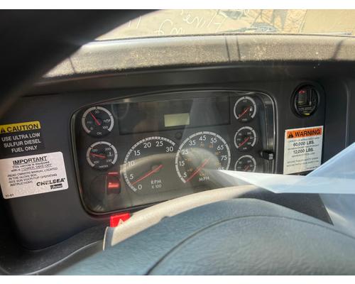 FREIGHTLINER M2 Cab