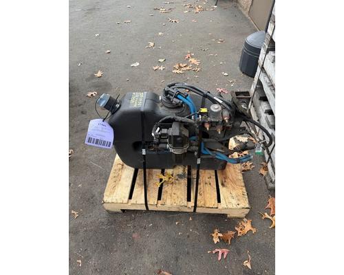 FREIGHTLINER M2 DEF Tank