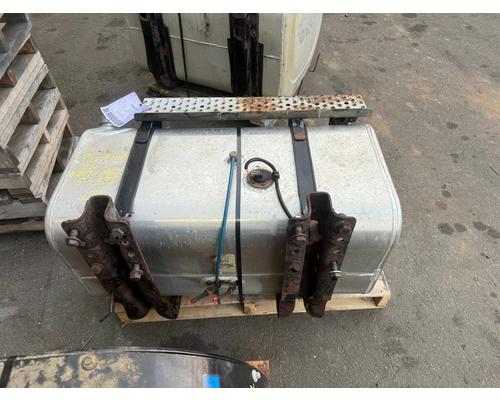 FREIGHTLINER M2 Fuel Tank