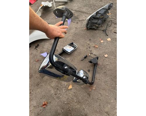 FREIGHTLINER M2 Mirror (Side View)