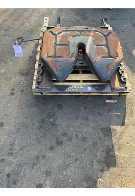 Fontaine VNL Fifth Wheel