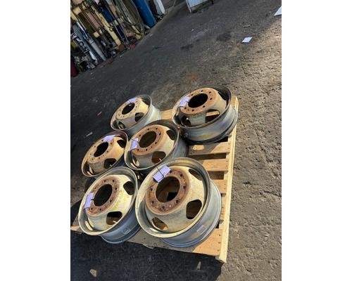 GMC SIERRA Wheel