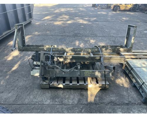 HINO 155 Liftgates  Tailgates