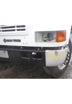 IHC 47/4900 Bumper Assembly, Front