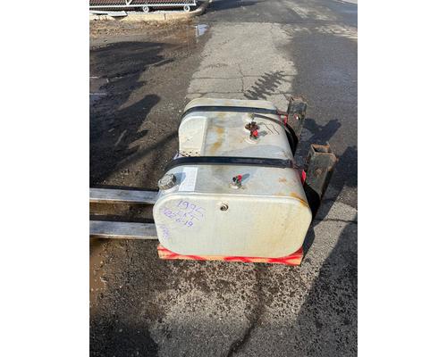 INTERNATIONAL 4900 Fuel Tank