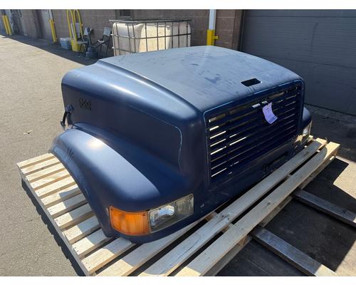INTERNATIONAL 4900 Hood