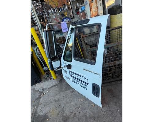 INTERNATIONAL 7400 Door Assembly, Front