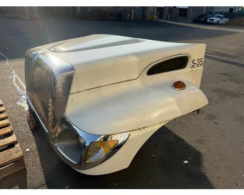INTERNATIONAL 7400 Hood