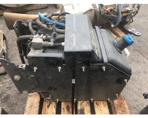 INTERNATIONAL MV607 DEF Tank