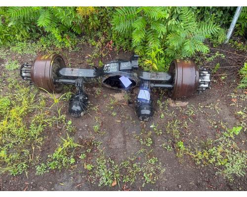 INTERNATIONAL Prostar Axle Housing (Rear)