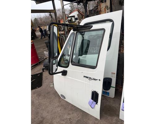 INTERNATIONAL Prostar Door Assembly, Front