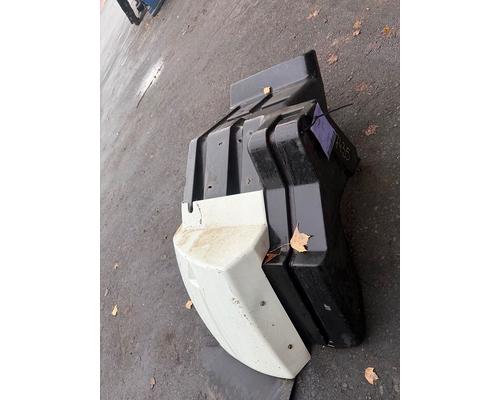 INTERNATIONAL Prostar Fender Extension