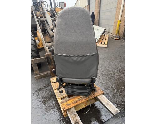 INTERNATIONAL Prostar Seat, Front