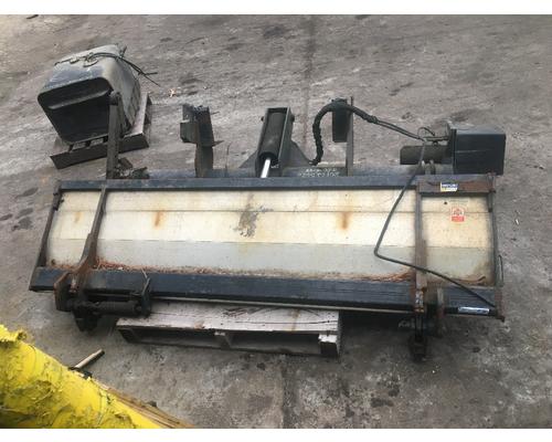 ISUZU NPRXD Liftgates  Tailgates