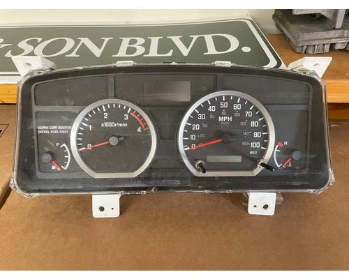 ISUZU NRR Instrument Cluster