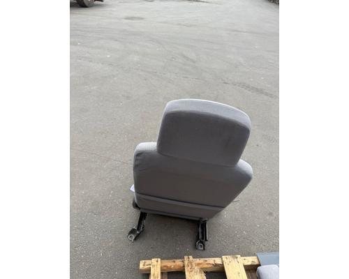 ISUZU NRR Seat, Front