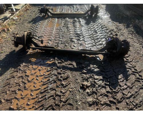 International I-80S Axle Beam (Front)
