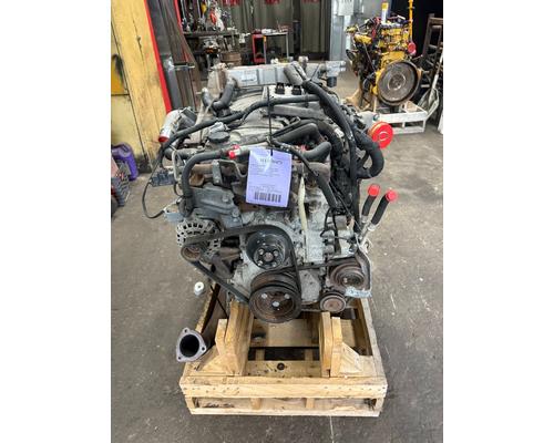 Isuzu 4HK1TC Engine Assembly