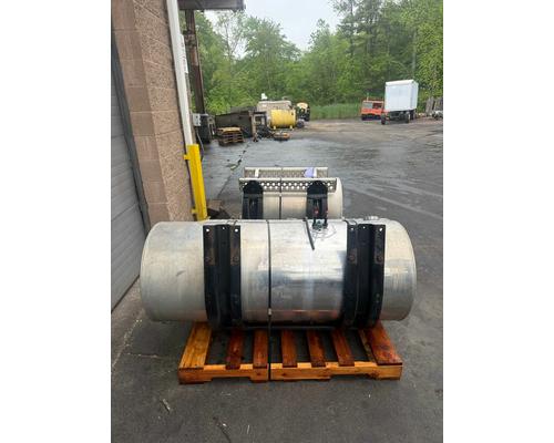 KENWORTH T880 Fuel Tank