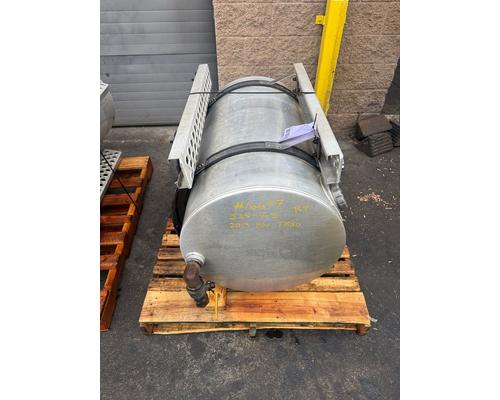 KENWORTH T880 Wet Kit Tank