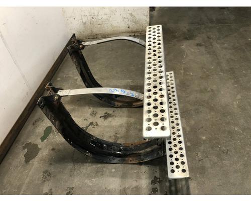 Kenworth T800 Fuel Tank Strap In Spencer Ia 24952395