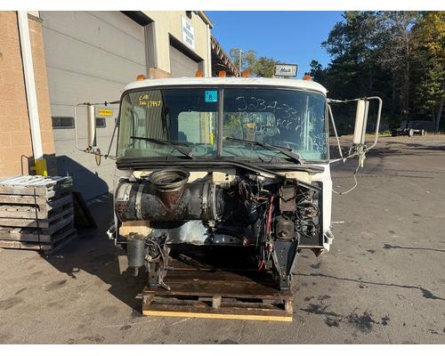 MACK CH613 Cab