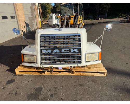 MACK CH613 Hood