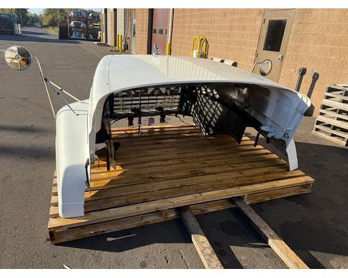 MACK CH613 Hood