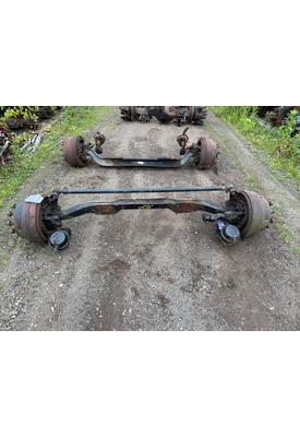 MACK CXU613 Axle Beam (Front)