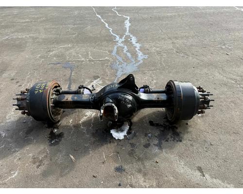 MACK CXU613 Axle Housing (Front)