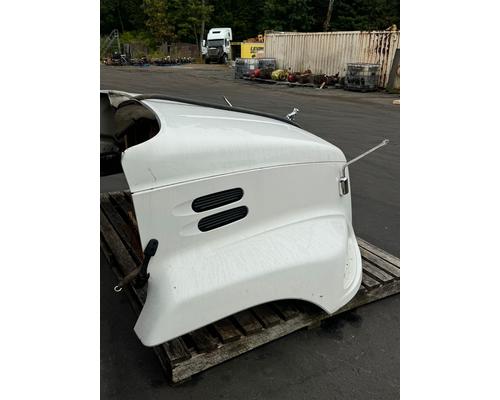MACK CXU613 Hood
