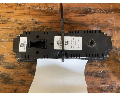 MACK CXU613 Interior Parts, Misc.